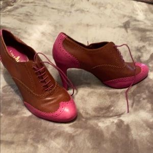 Cole Haan wingtip pumps